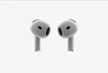 پس از شارژ، اپل کابل USB-C را از جعبه جدا می کند