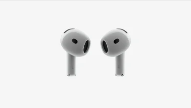 پس از شارژ، اپل کابل USB-C را از جعبه جدا می کند