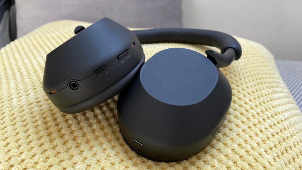هدفون سونی WH-1000XM6 و لو رفتن مشخصات و طراحی آن