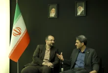 بازدید مدیرعامل رایتل از غرفه ایرانسل در نمایشگاه الکامپ