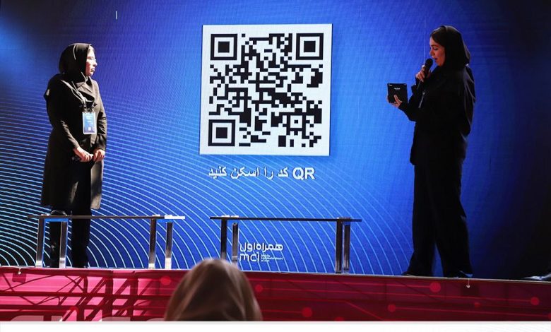 پنل معرفی «eSIM» همراه اول در الکامپ ۱۴۰۴ برگزار شد