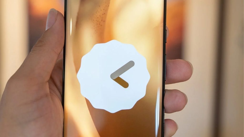 ساعت گوگل (Google Clock)