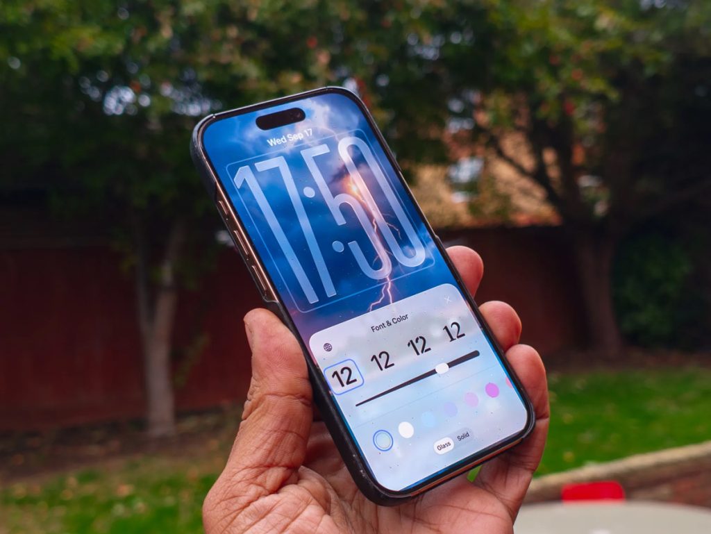 بزرگ کردن ساعت آیفون iOS 26
