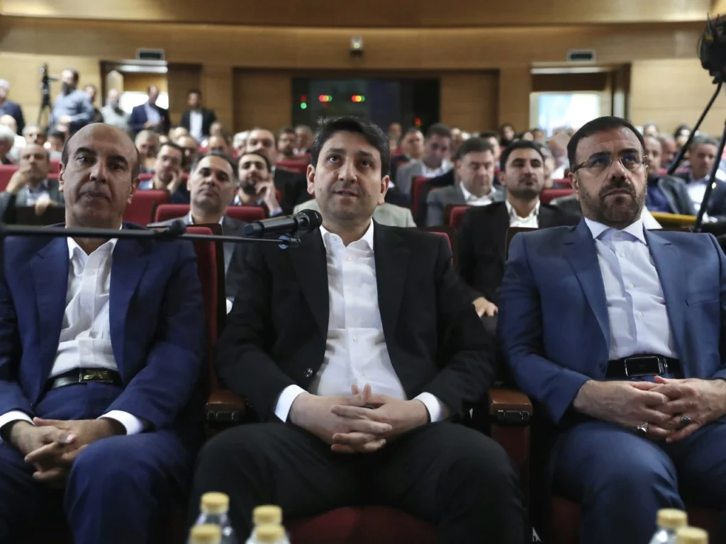 افتتاح سایت 5G ایرانسل در فارس با ثبت سرعت ۴۱۴۳ مگابیت بر ثانیه