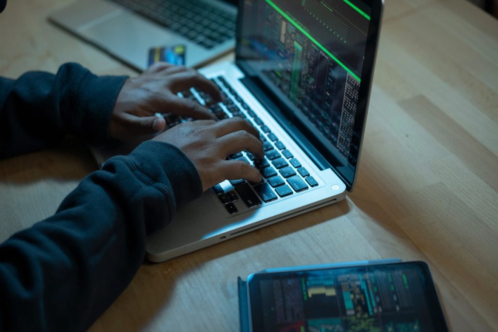 هکر هوش مصنوعی