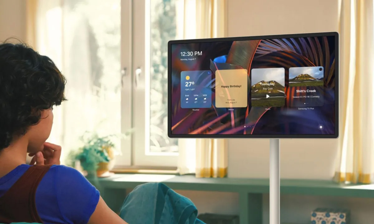 مانیتور قابلحمل سامسونگ Movingstyle