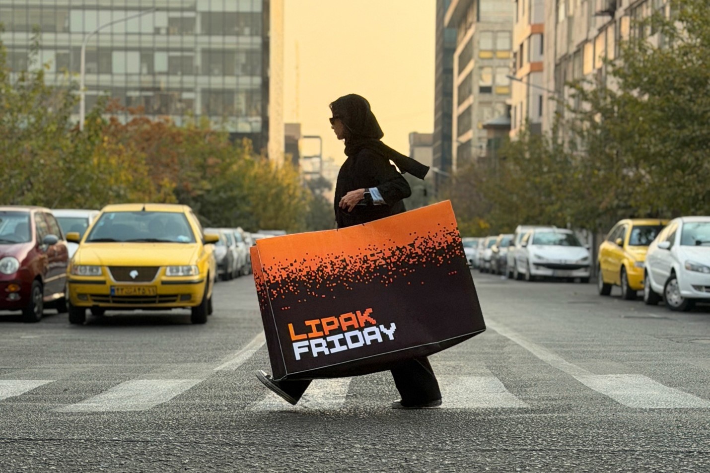 رکوردشکنی لیپک در بلک فرایدی ۱۴۰۴