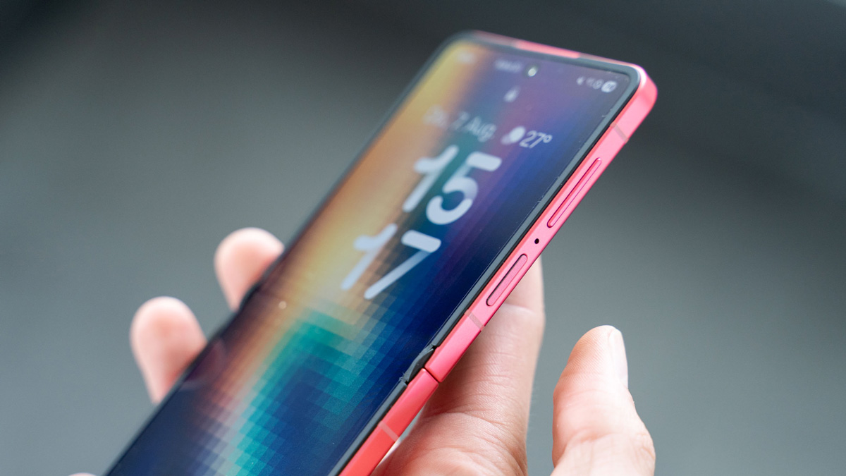 گلکسی زد فلیپ ۸