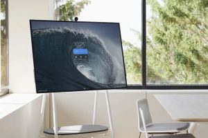 مایکروسافت Surface Hub 3