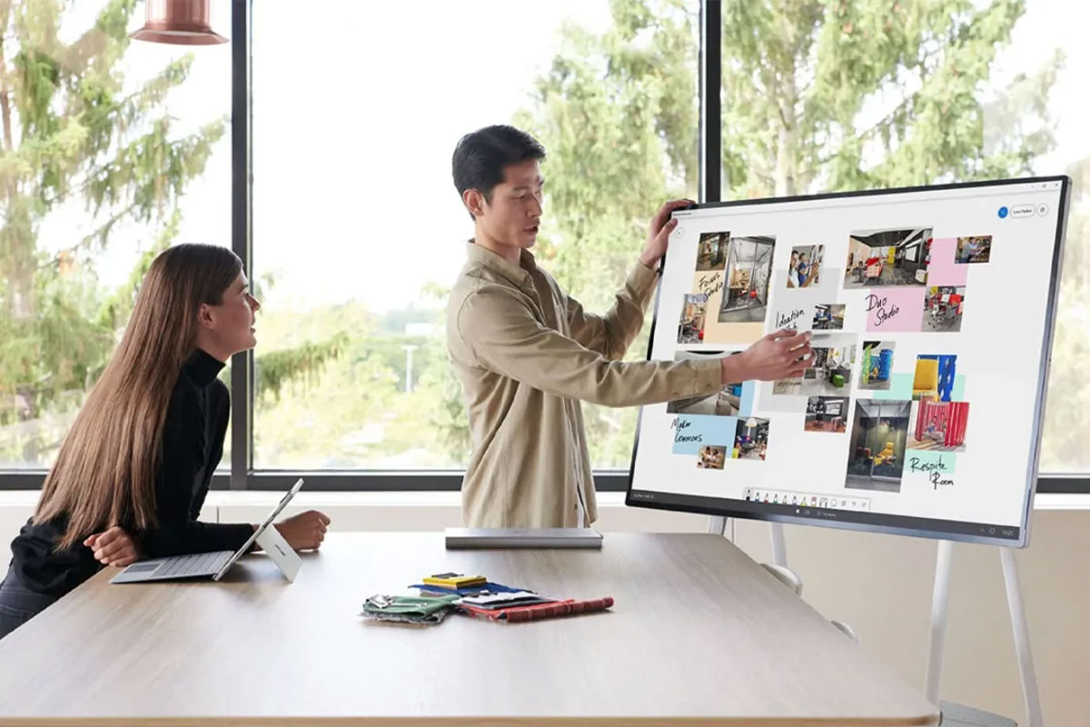 مایکروسافت Surface Hub 3