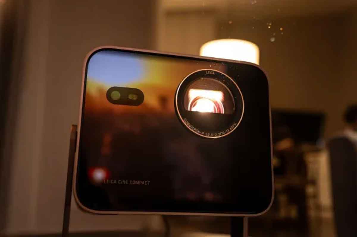 لایکا Cine Compact 1